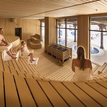 Jacaranda Beach Luxury Club بيليك
