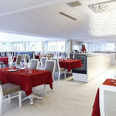 Jacaranda Beach Luxury Club 5*