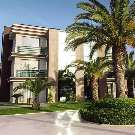 Hotel Jacaranda Beach Luxury Club 5*